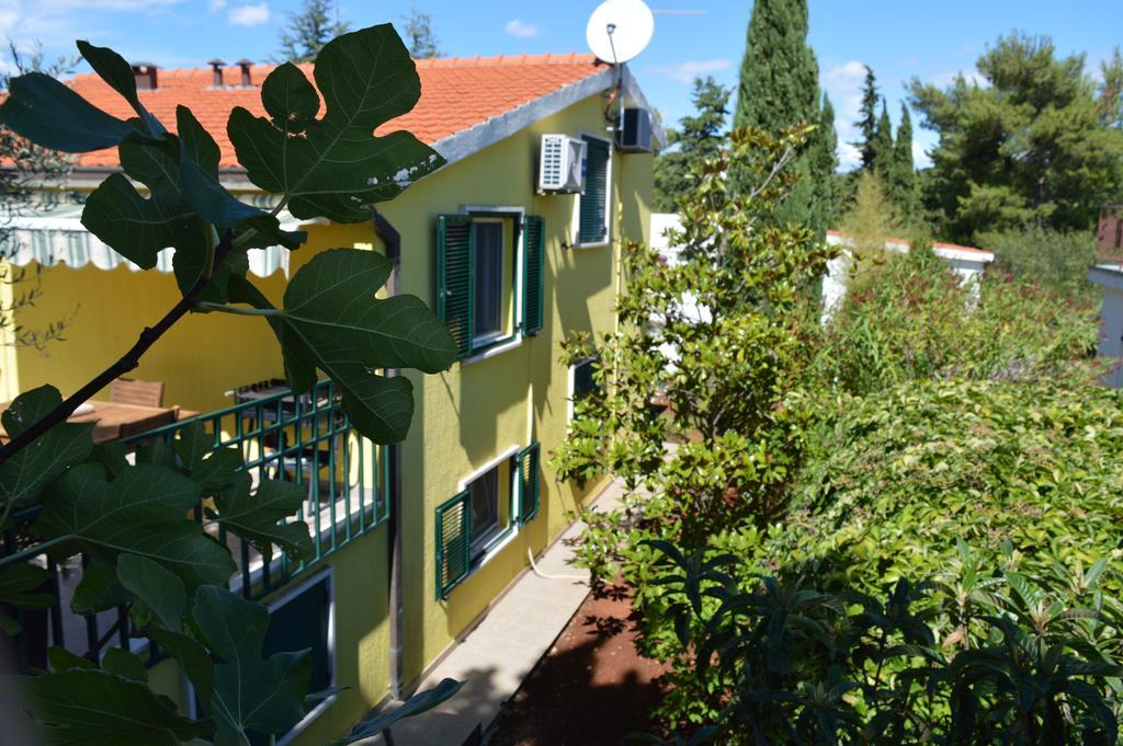 Apartments Vukovic Stari Grad  Eksteriør bilde